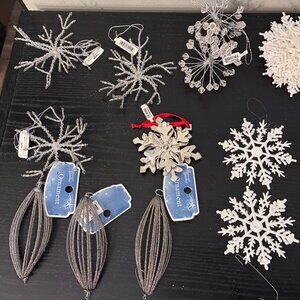 VINTAGE METAL SNOWFLAKE ORNAMENTS set of 21 GANZ CRATE BARREL NEW & USED